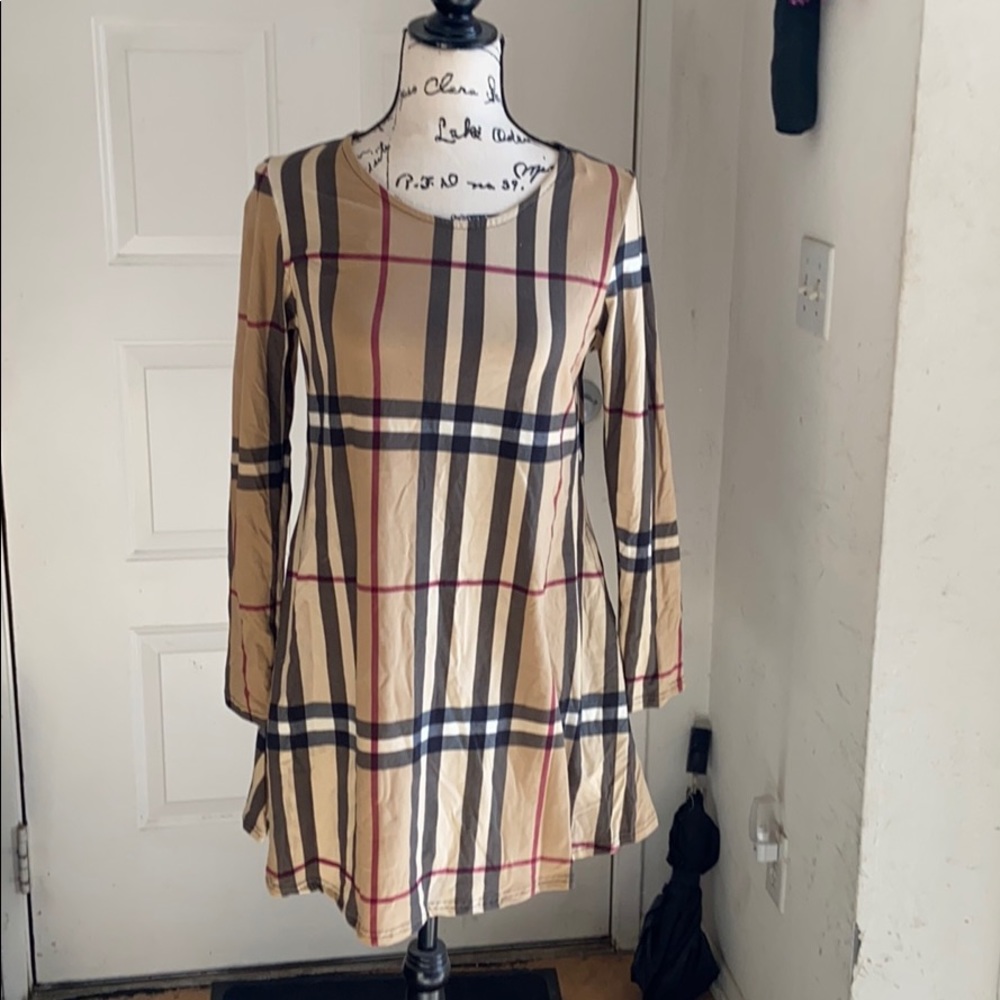 Tan plaid tunic with pockets